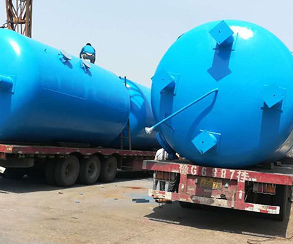  Water storage tank